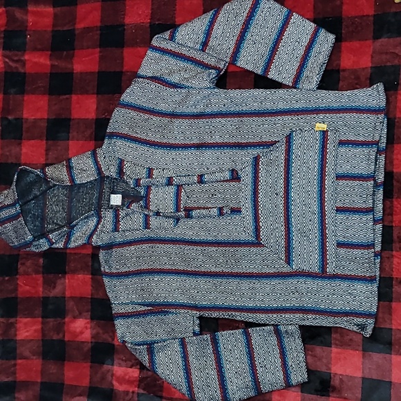 Vintage. Mexican Baja Hoodie. Knit.  Like-new. Size Medium - Picture 1 of 14